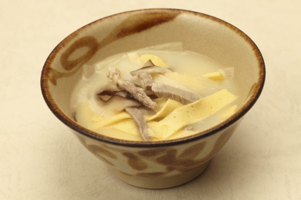 sweet white miso soup (inamuduchi)