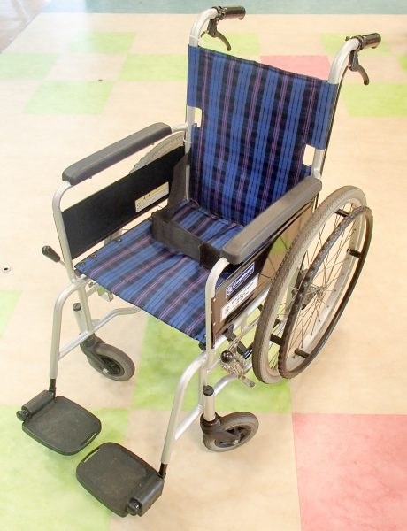 介護者用ハンドブレーキ付き